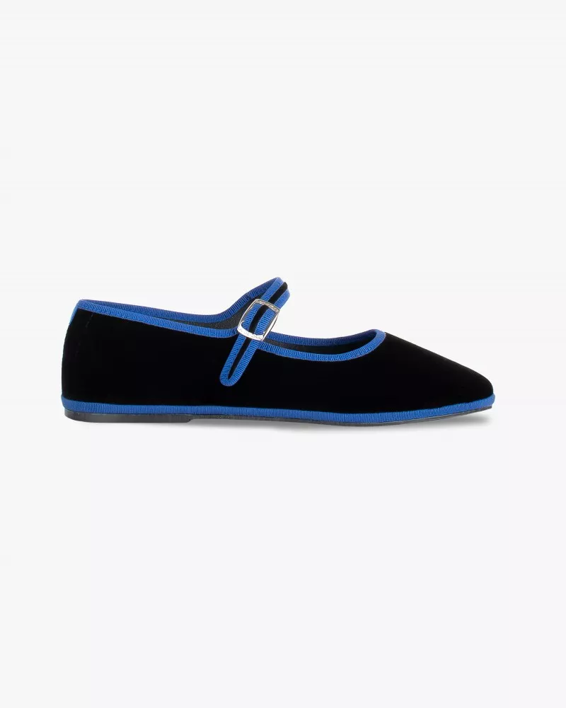Furlanes Mary Janes Black