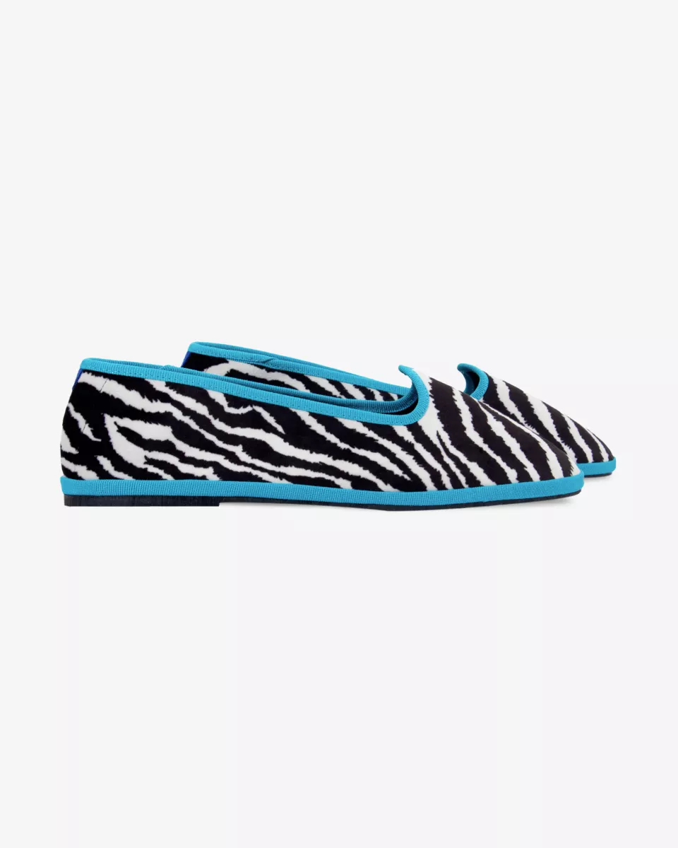 Furlanes in zebra print
entirely made by hand in Italy (Venice/Friuli)