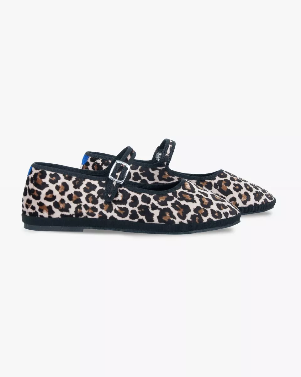 Furlanes Mary Janes in leopard print with black trim
entirely made by hand in Italy (Venice/Friuli)