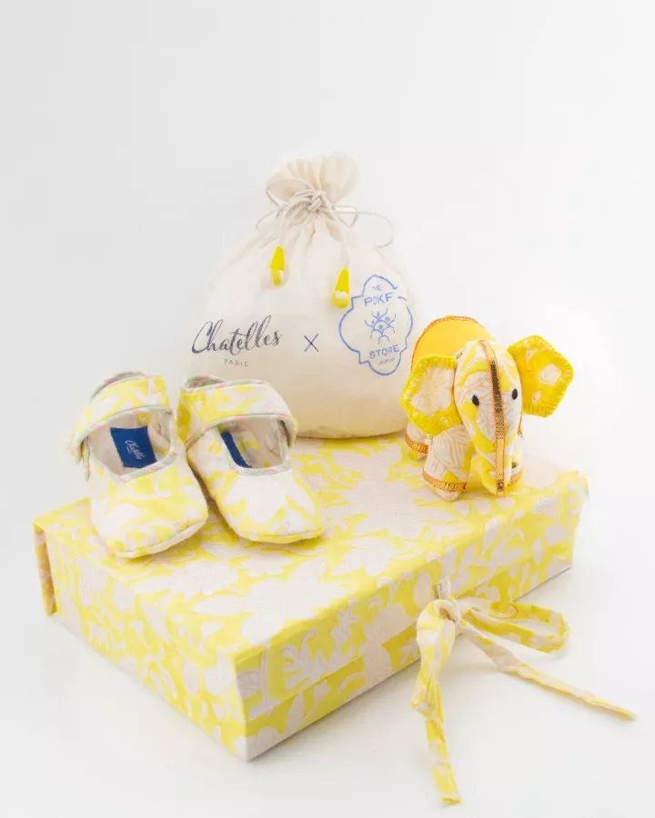 Baby slippers made in Jaipur by the Princess Diya Kumari Foundation
Size for newborns from 0 to 4 months.