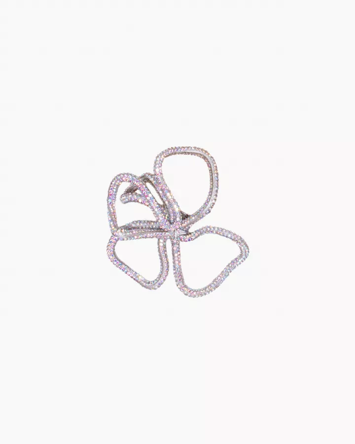 Pale Pink suede stilettos adorned by Inés de Cominges, including one pair of jewel accessories of your choice.
