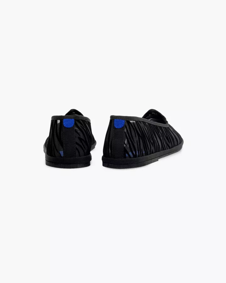 Furlanes in black mesh with a zebra pattern
entirely made by hand in Italy (Venice/Friuli)