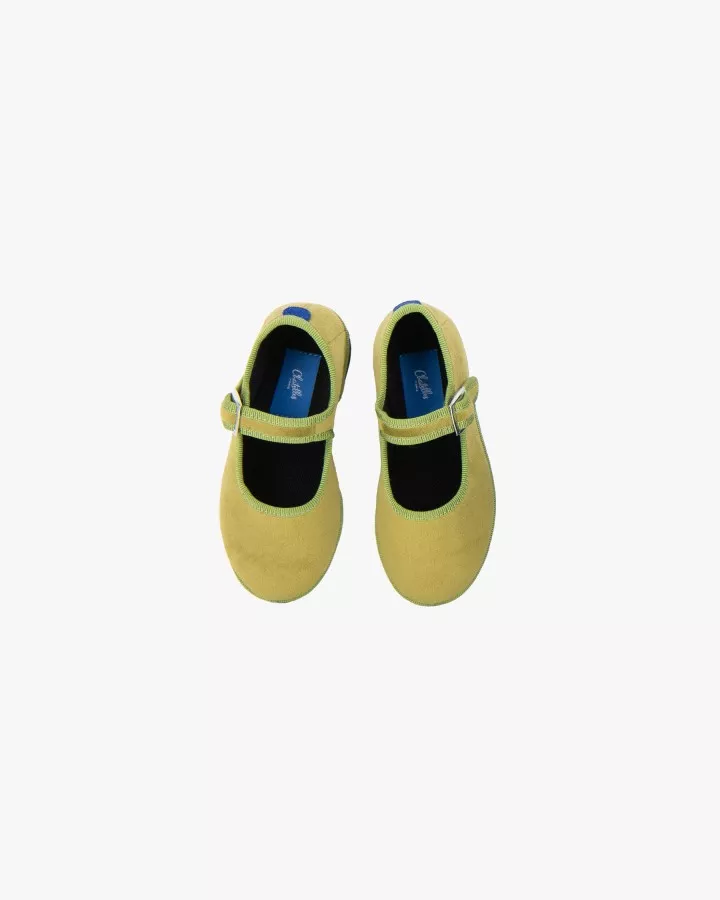 Mini Mary Janes Furlanes in olive green velvet
entirely made by hand in Italy (Venice/Friuli)