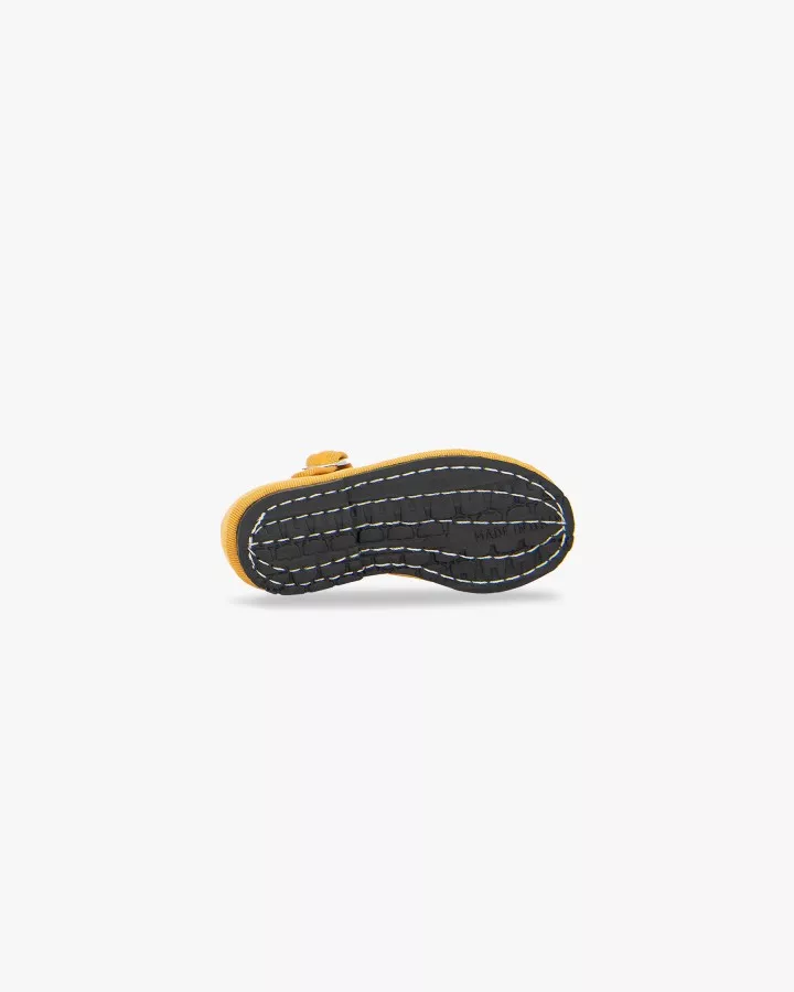 Mini Mary Janes Furlanes in yellow velvet
entirely made by hand in Italy (Venice/Friuli)