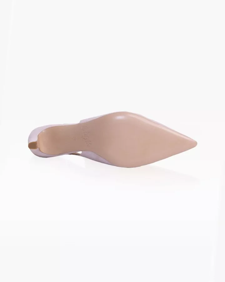 Pale Pink suede stilettos adorned by Inés de Cominges, including one pair of jewel accessories of your choice.
