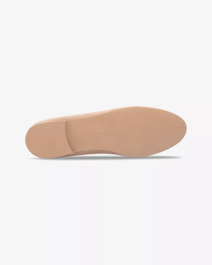 Camel suede slippers embroidered with a white & light silver feather